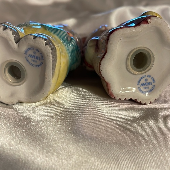 Avon - Vintage - 1992- Mr & Mrs Cat Salt and Pepper Shaker Set - Picture 3 of 5